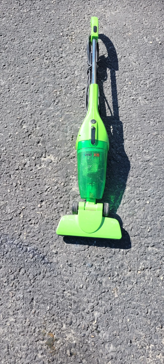 Green Vac XE Stick Vacuum