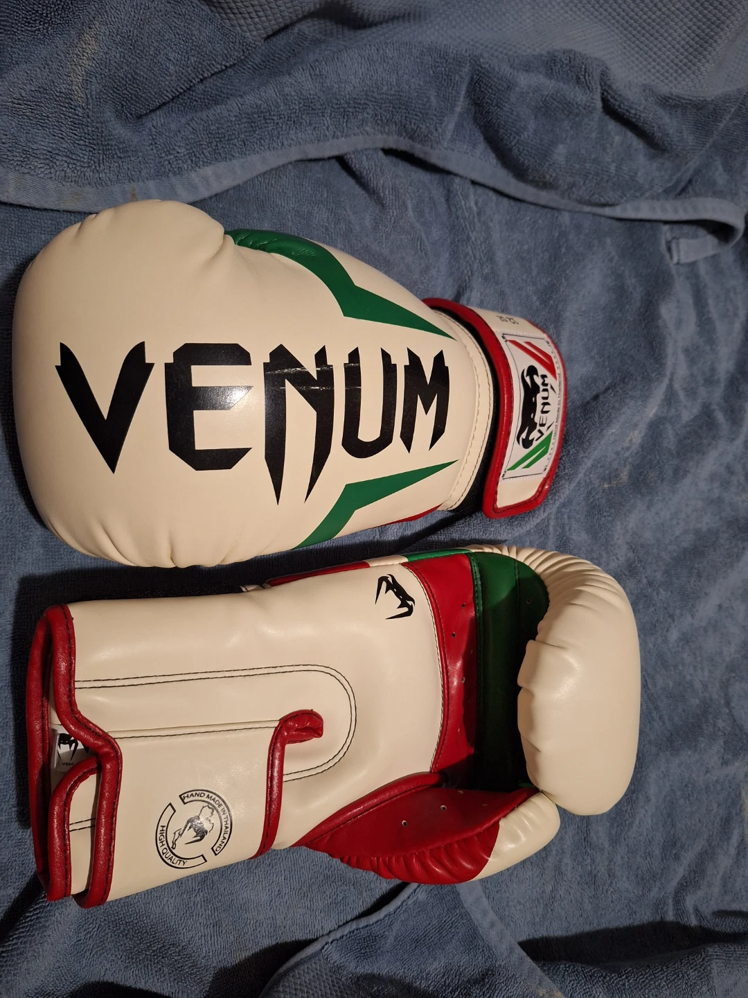 Mens venum elite Italy boxing gloves 2.0 12oz - photo 3
