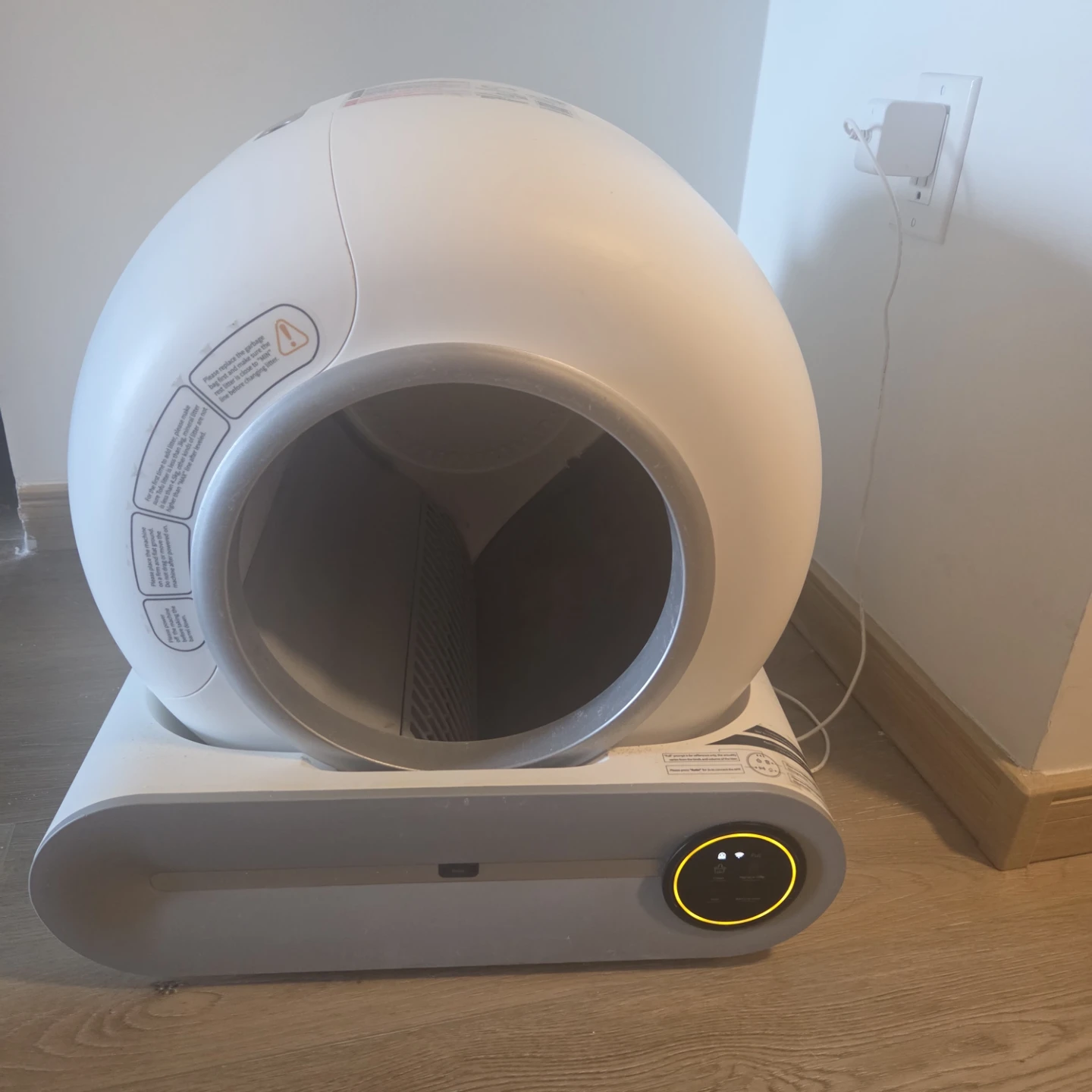 Automatic Self-Cleaning Litter Box - photo 3