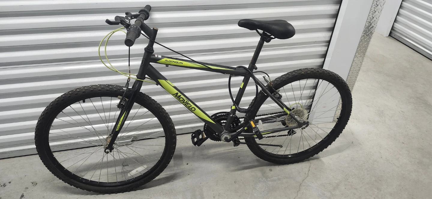 Movelo Mountain Bike