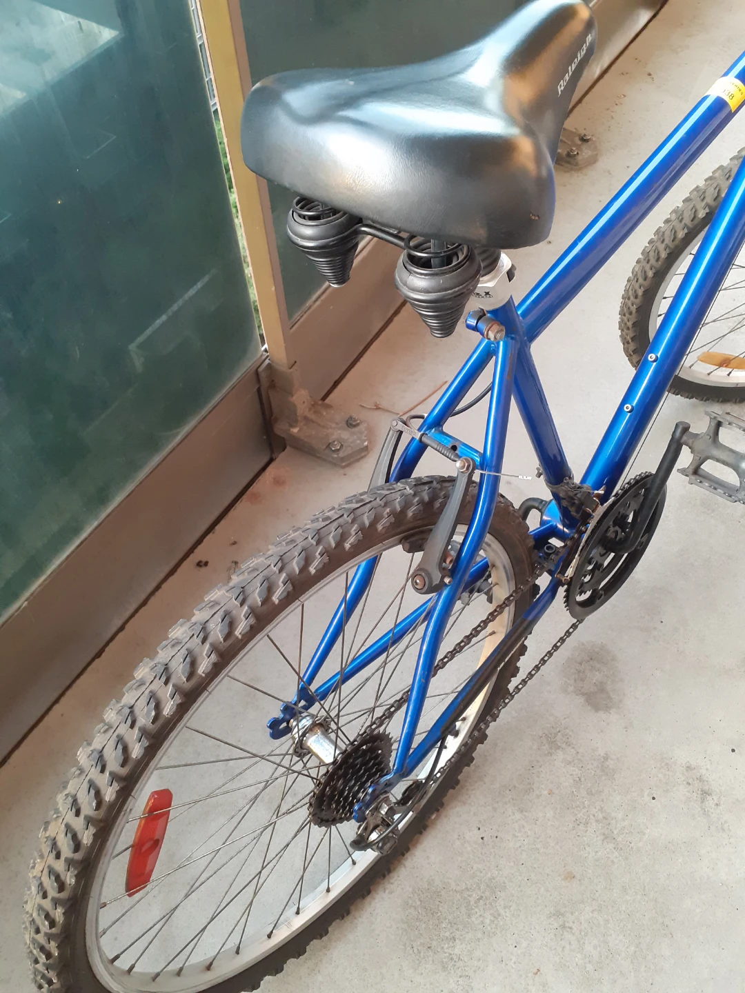 Blue Raleigh Mountain Bike - photo 5