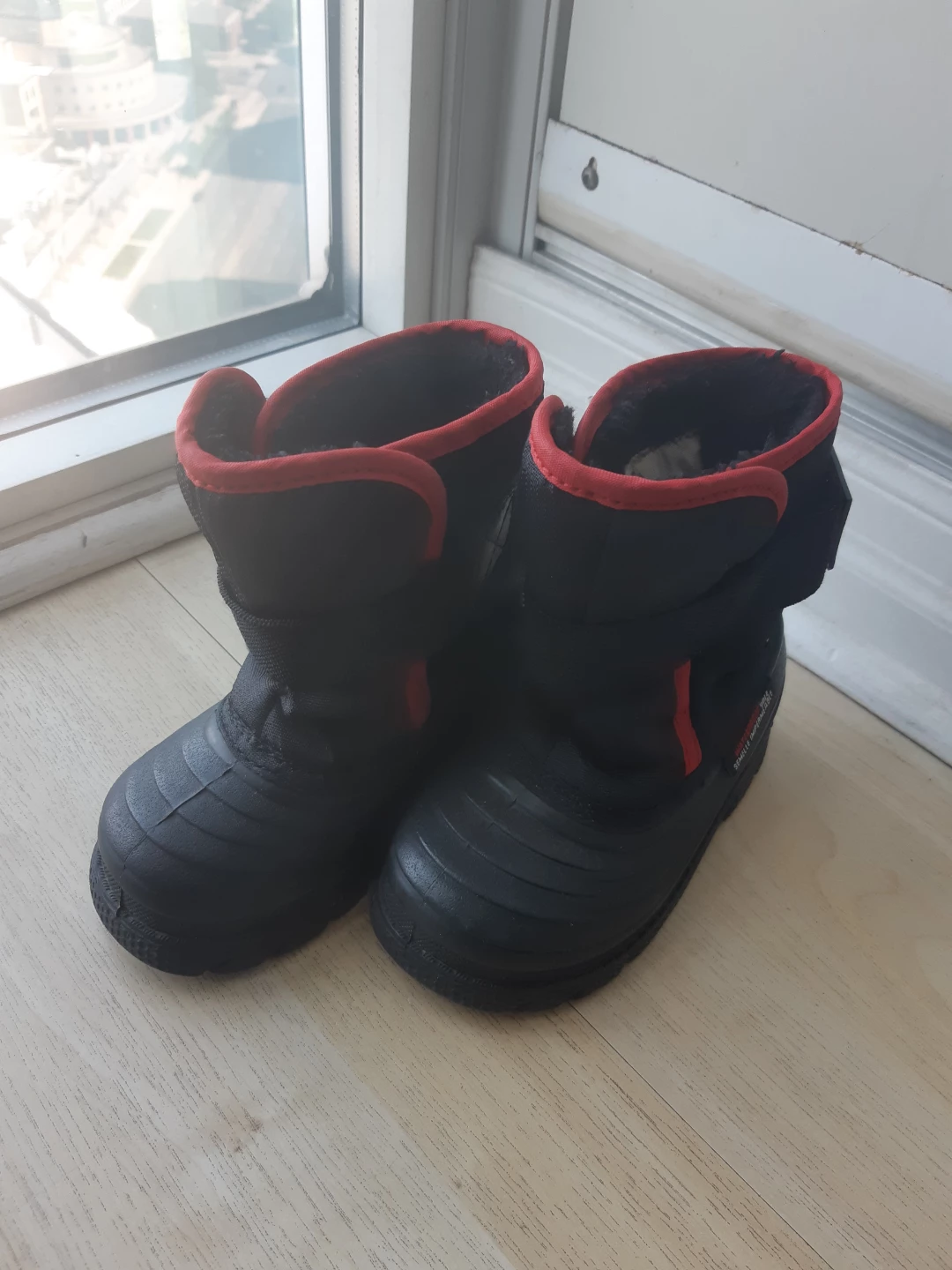 Snow Boots