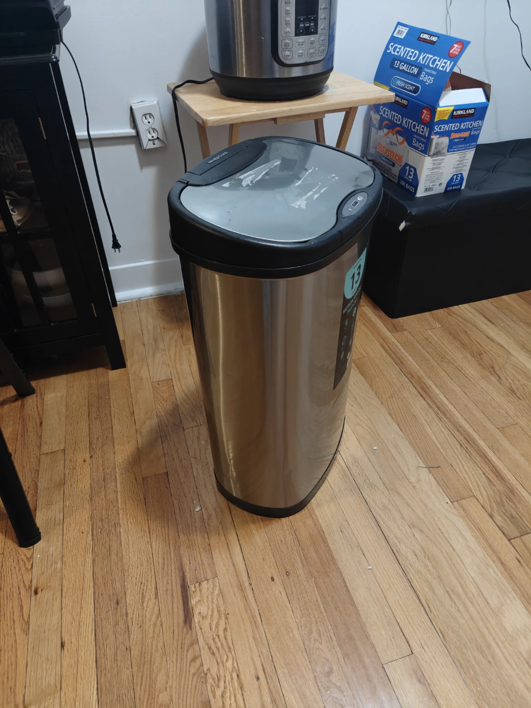 NINESTARS Stainless Steel Trash Can - photo 4