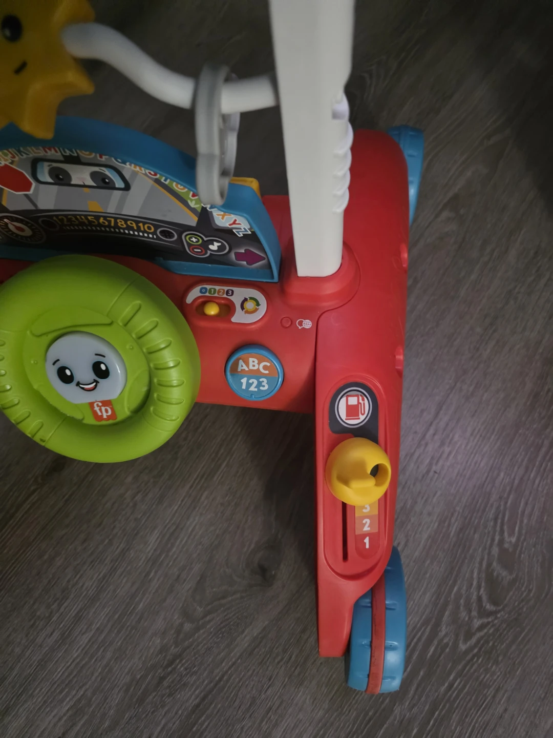 Barely used baby walker - photo 3
