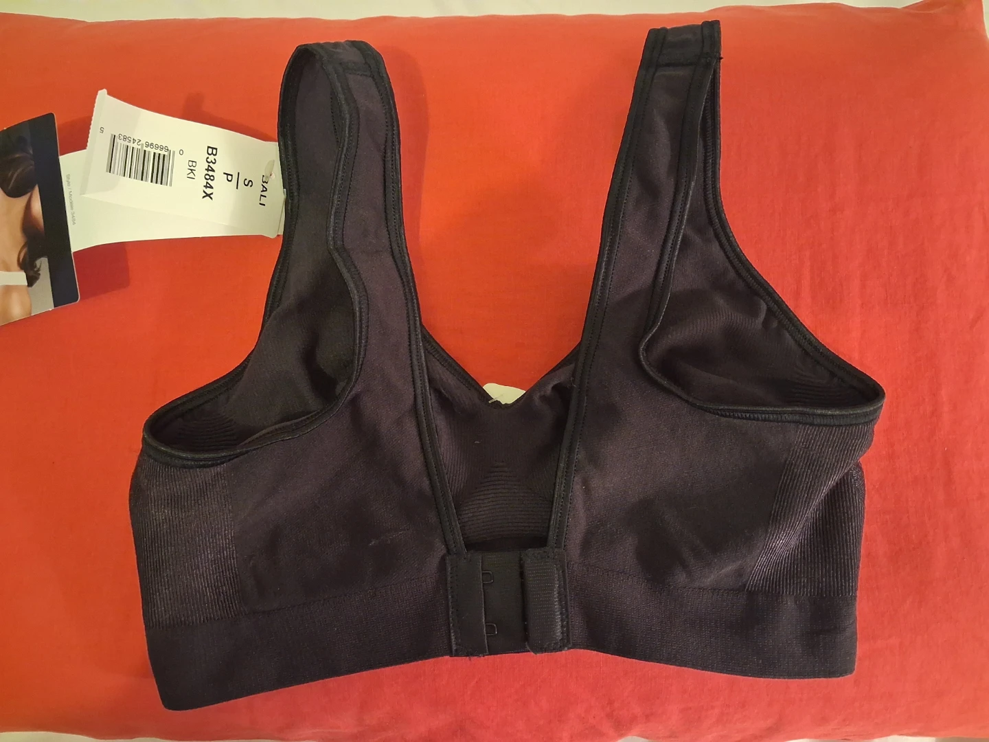Bali Women's Black Comfort Revolution Wirefree Sports Bra - photo 2