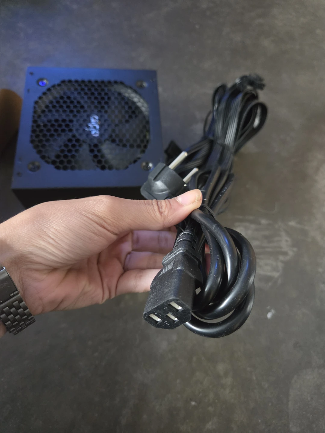 Aigo AK500PLUS 500W Power Supply - photo 5