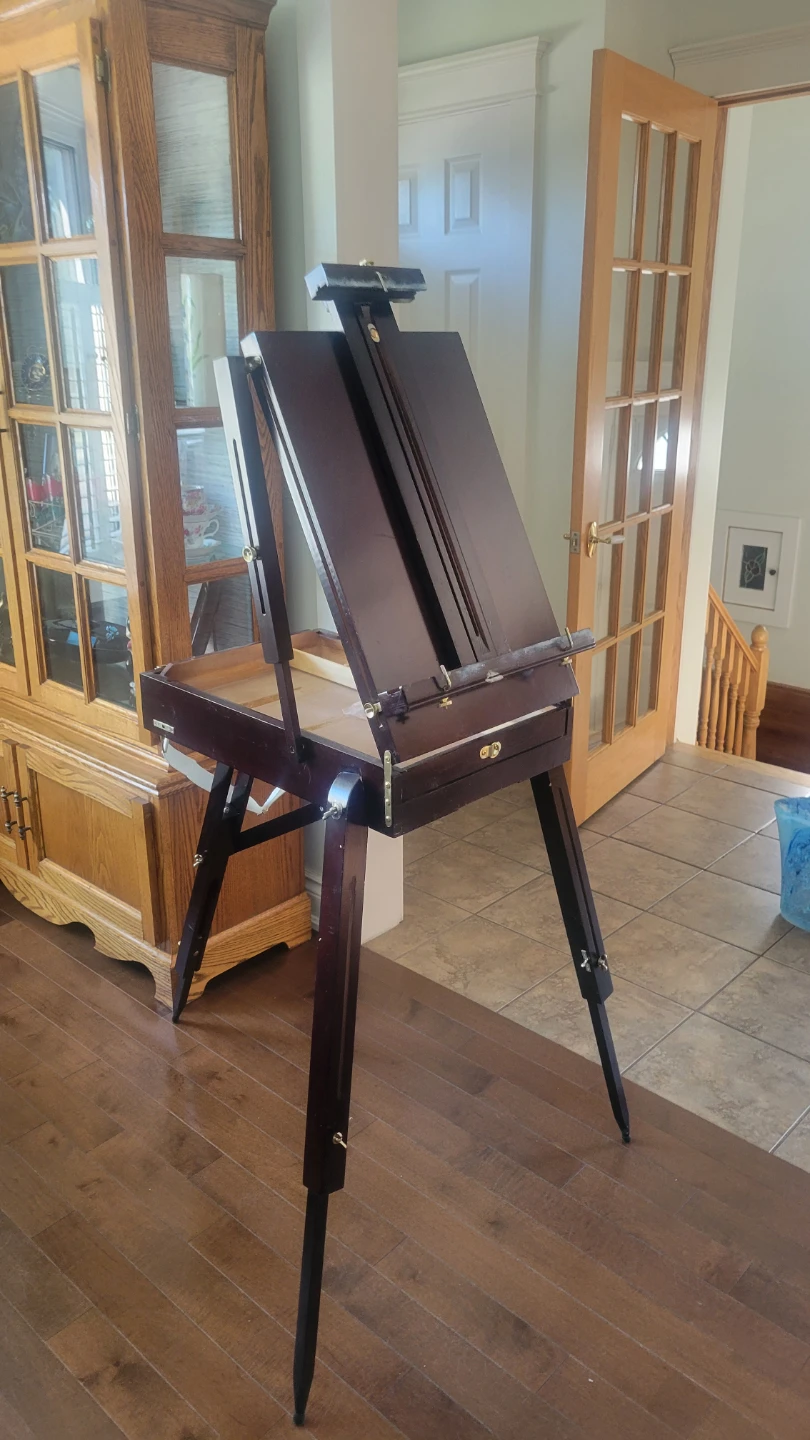 Large Wooden Artist Easel with Storage. - photo 2