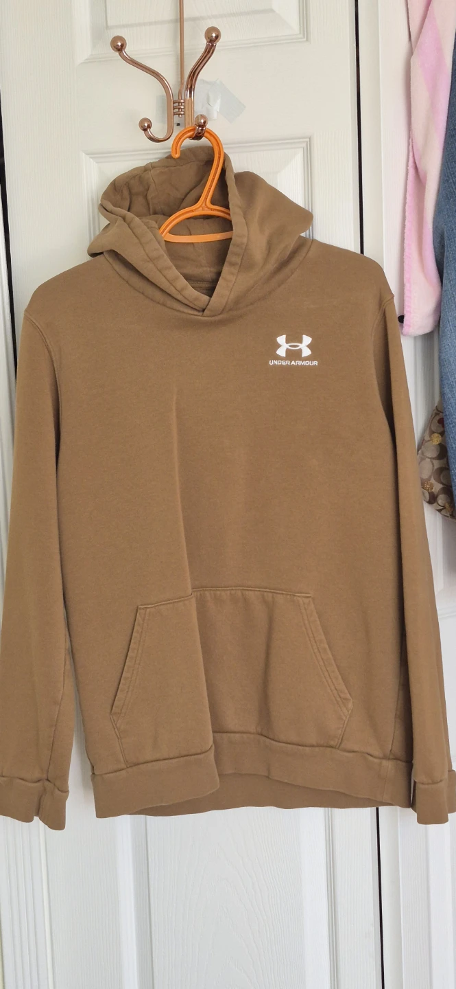 Under Armour Hoodie Size YXL