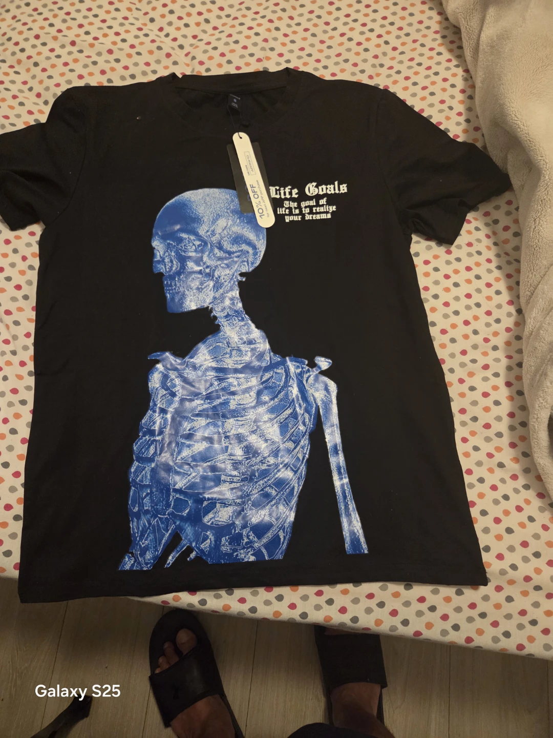 Romwe Black Skeleton Graphic T-Shirt