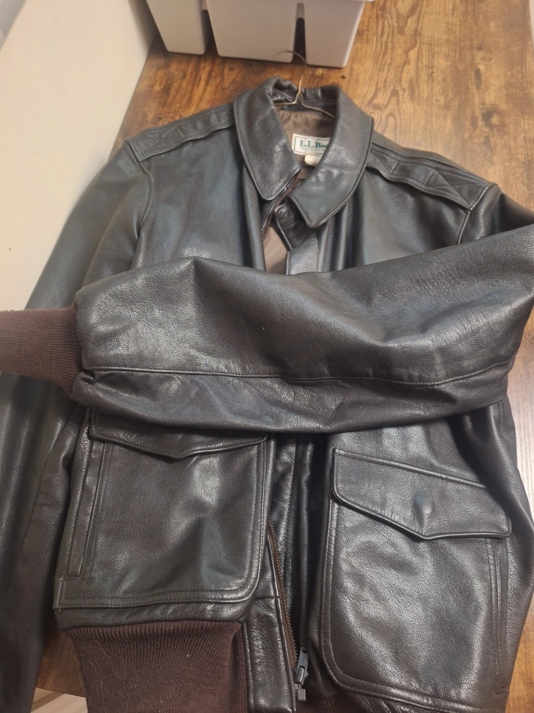 L.L.Bean Men's Leather Bomber Jacket - photo 3