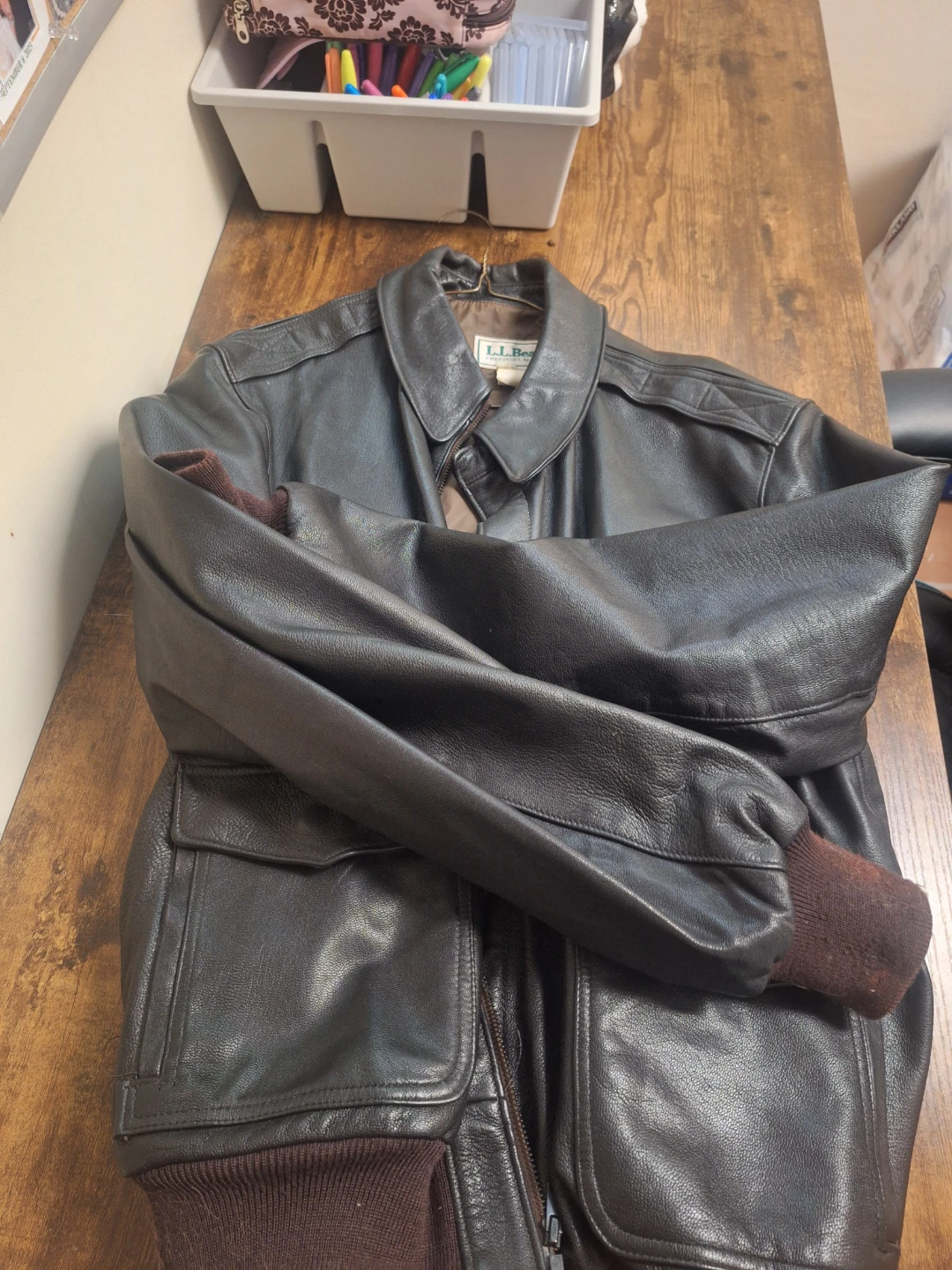 L.L.Bean Men's Leather Bomber Jacket - photo 4