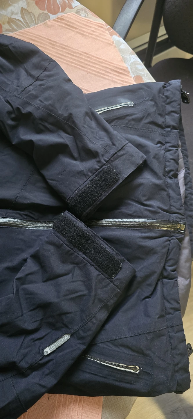 Helly Hansen Ski Jacket - photo 4