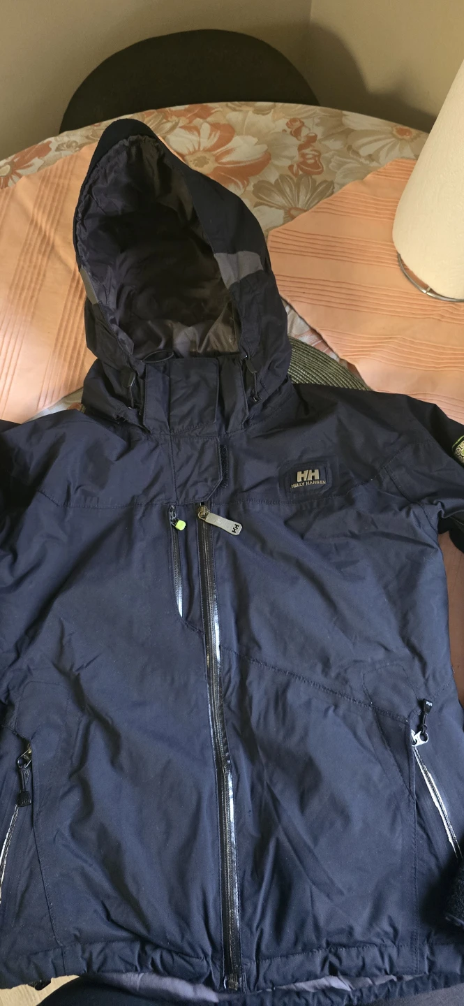 Helly Hansen Ski Jacket - photo 5