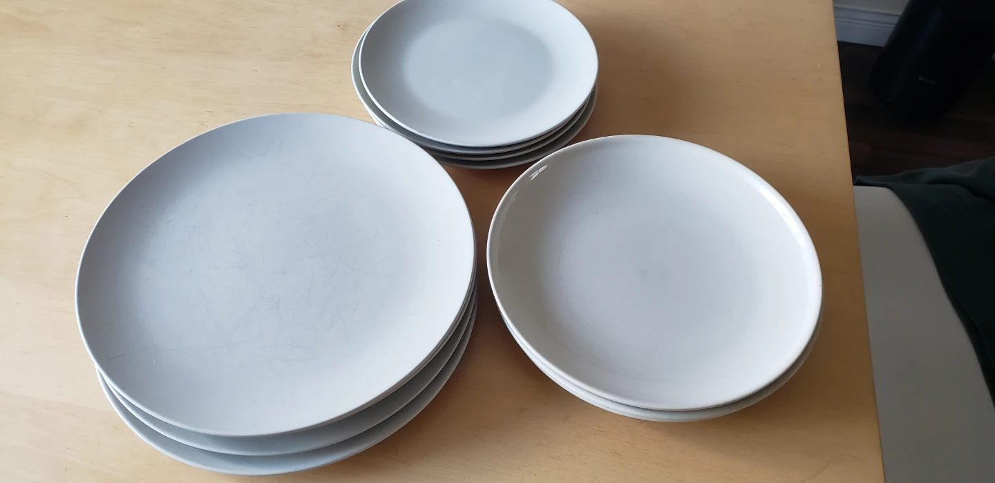 Ikea Plates -11 pieces