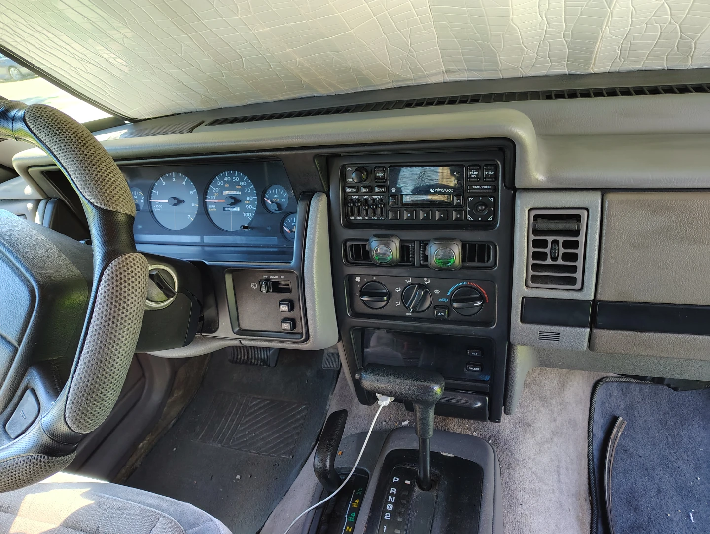 1995 grand Cherokee Laredo - photo 4