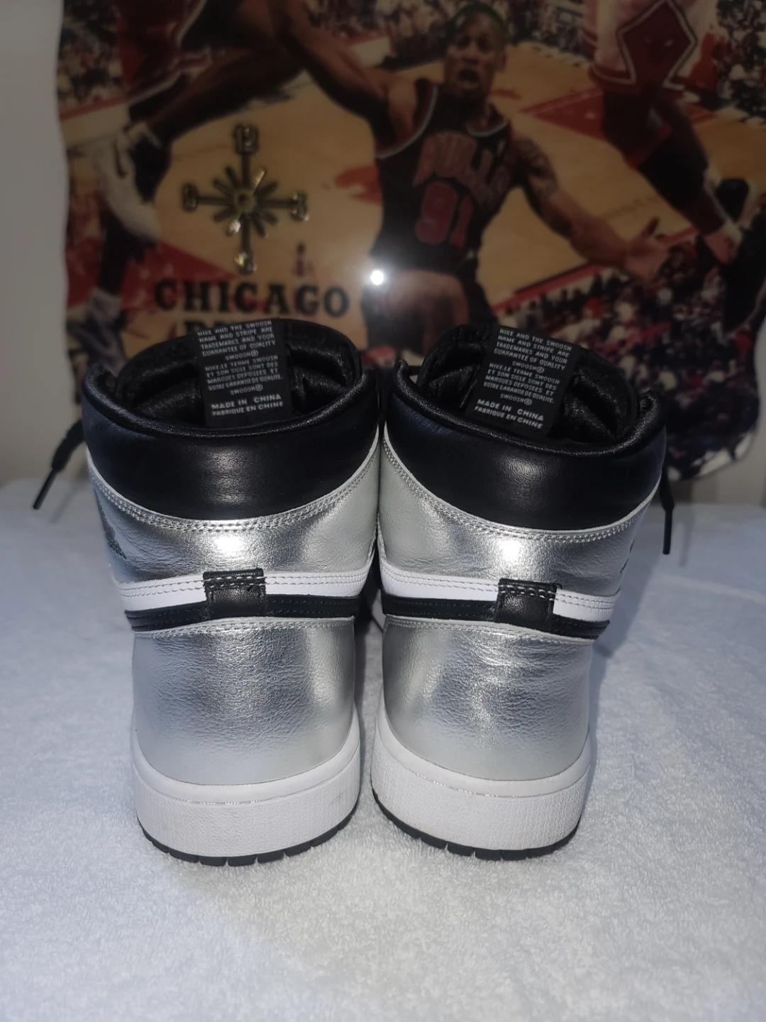 Nike Air Jordan 1 High OG - photo 2