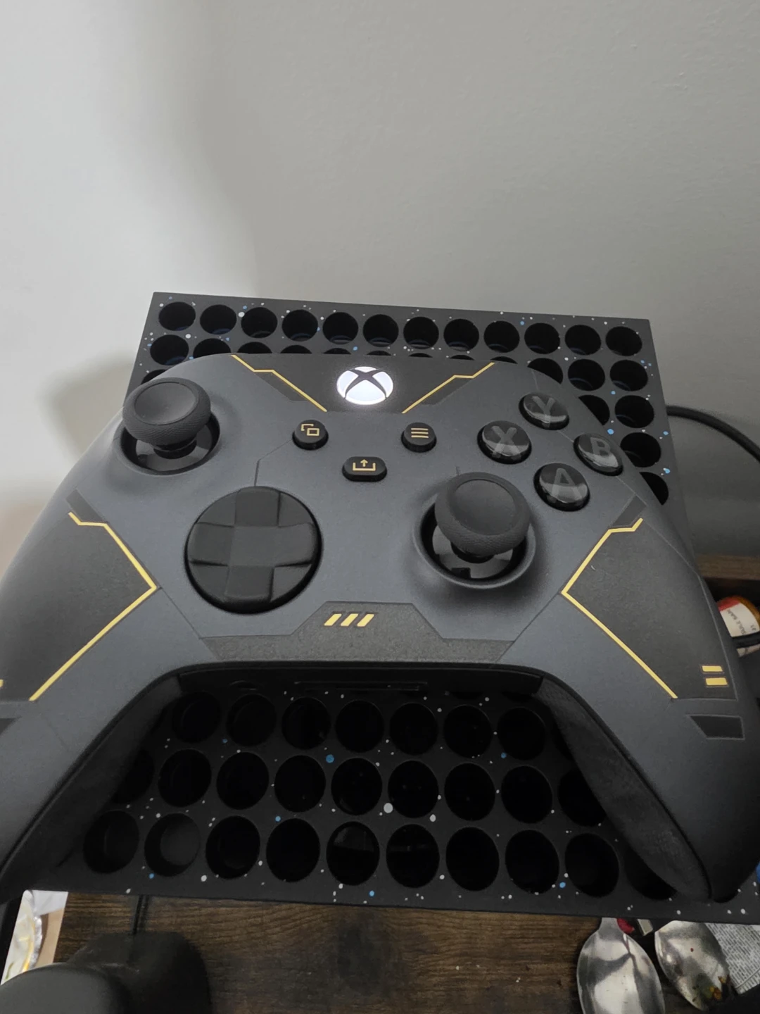 Xbox Series X Halo Infinite Limited Edition Console