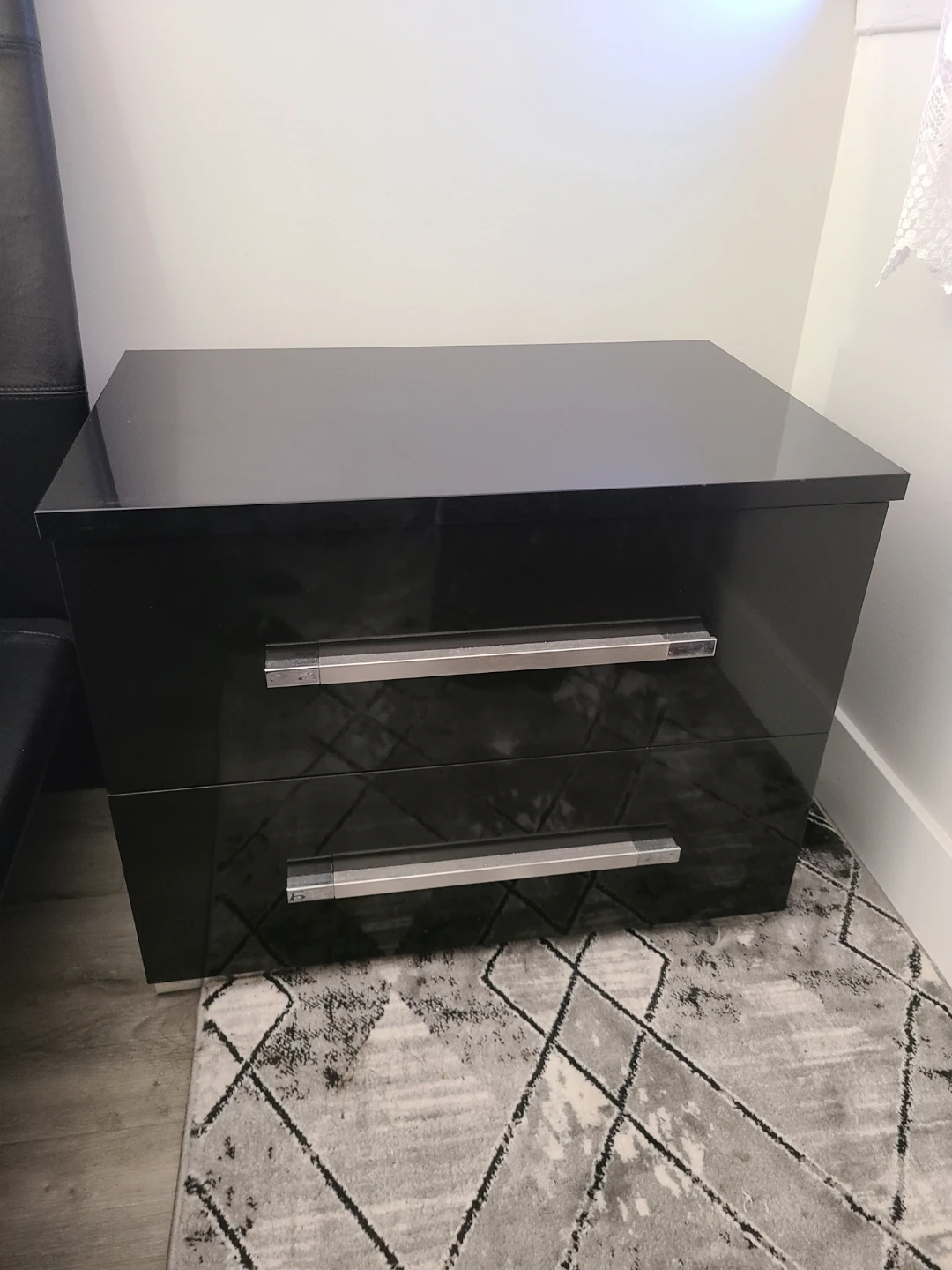 2 Black 2-Drawer glossy Nightstand W 28 × D 18.5× H 22 - photo 4