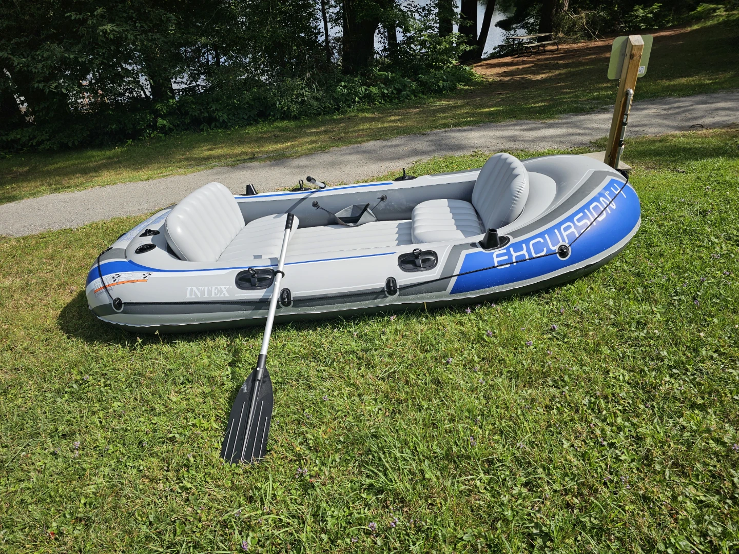 Intex Excursion 4 Inflatable Boat - Lightly Used & Ready to Go - photo 2
