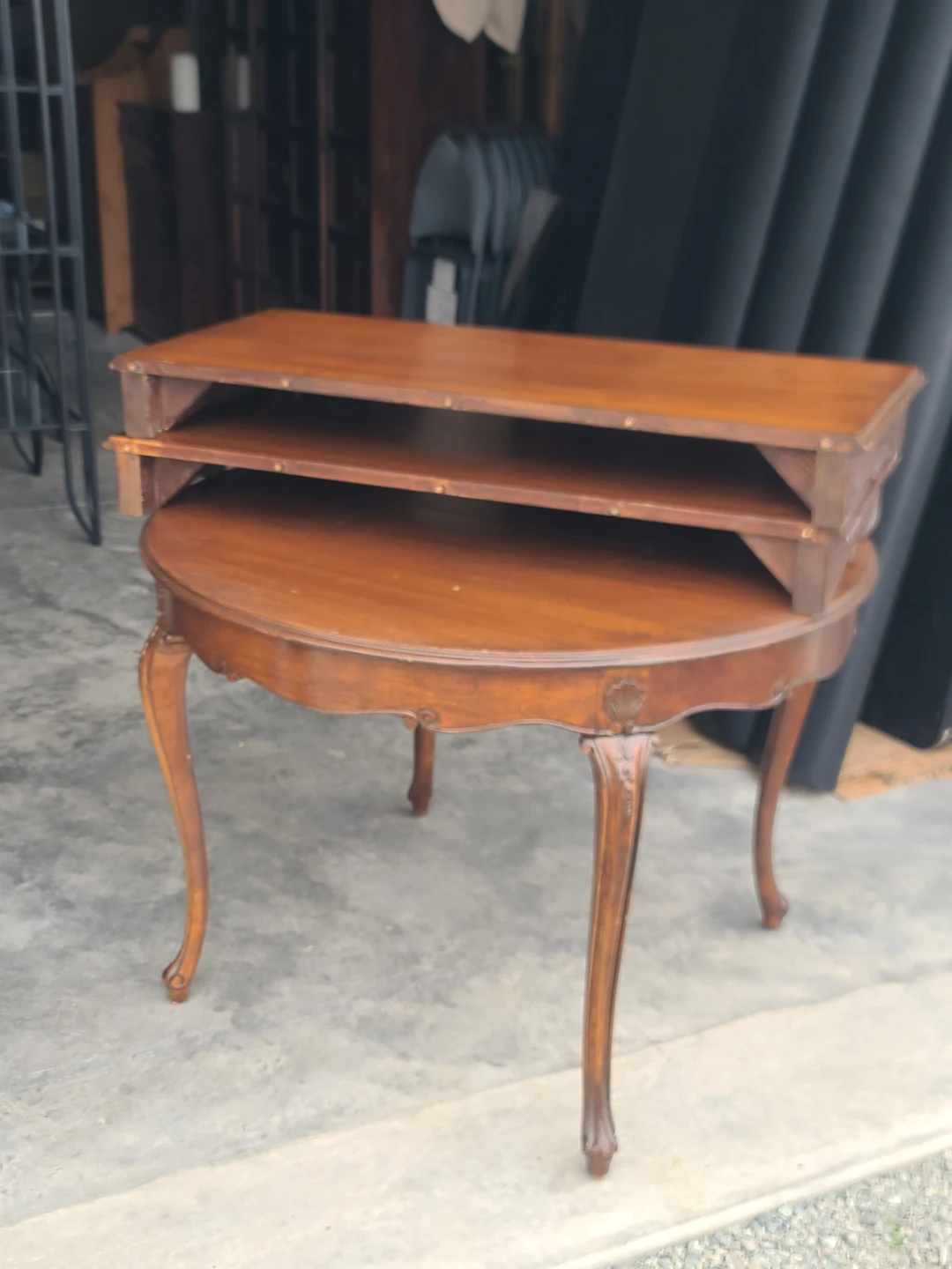 French Provincial Round Wood Extendable Dining Table with Leaves - photo 3