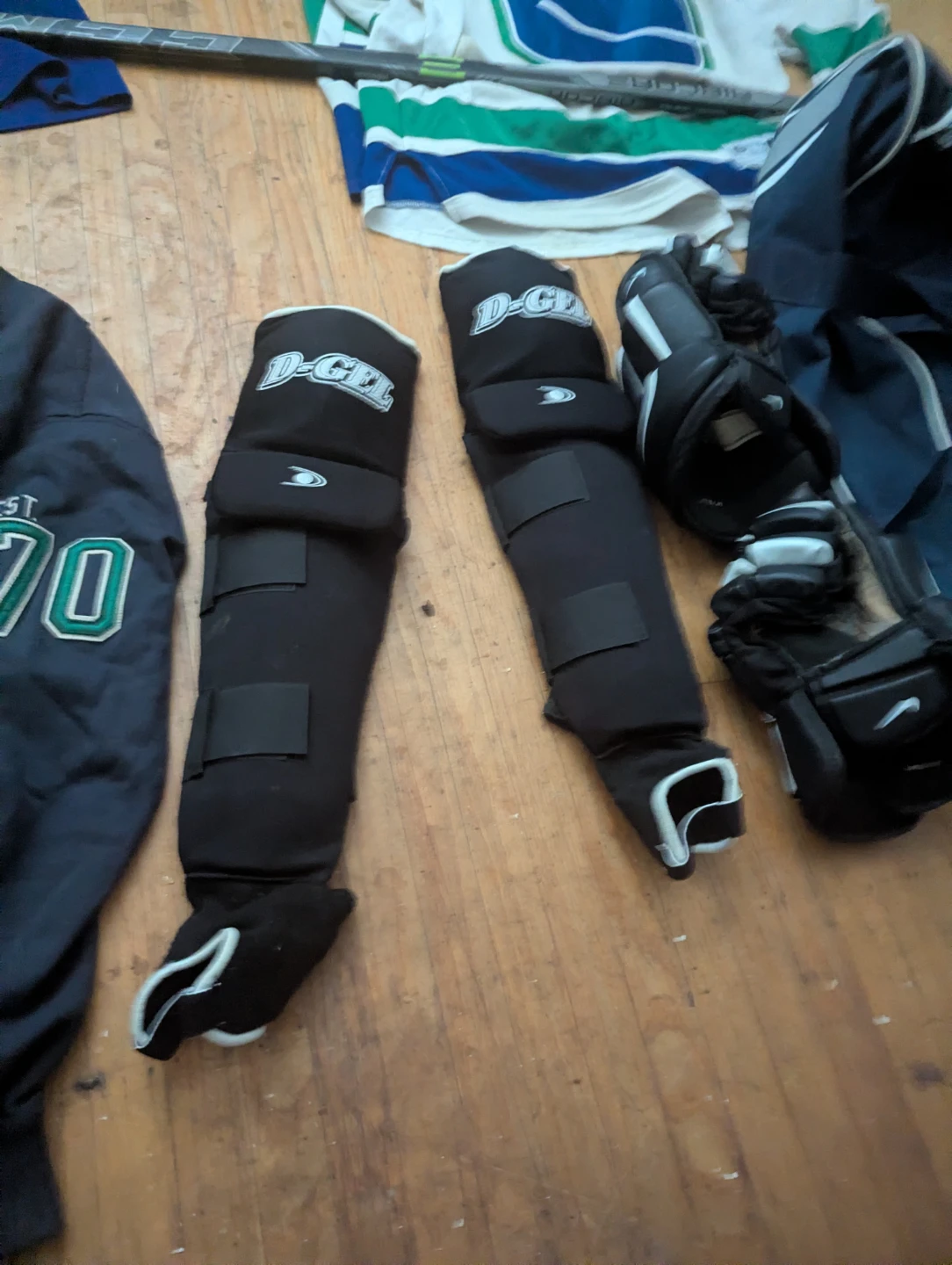 Canucks Apparel