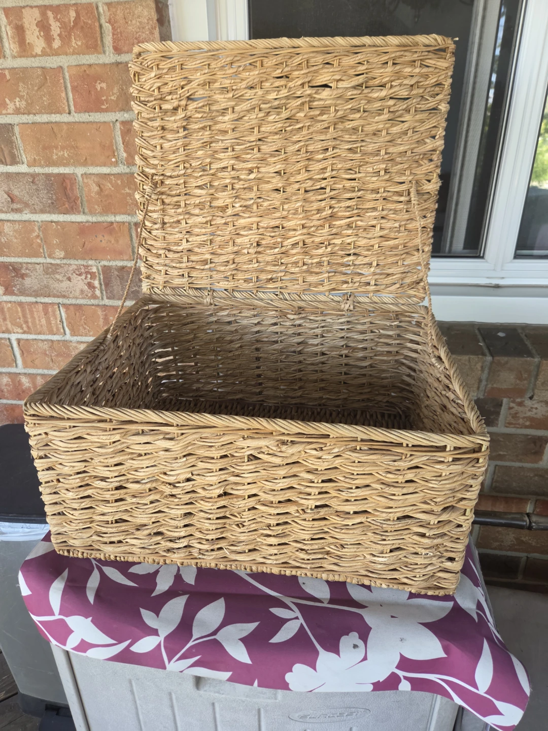 Wicker Storage Basket with Lid - photo 2