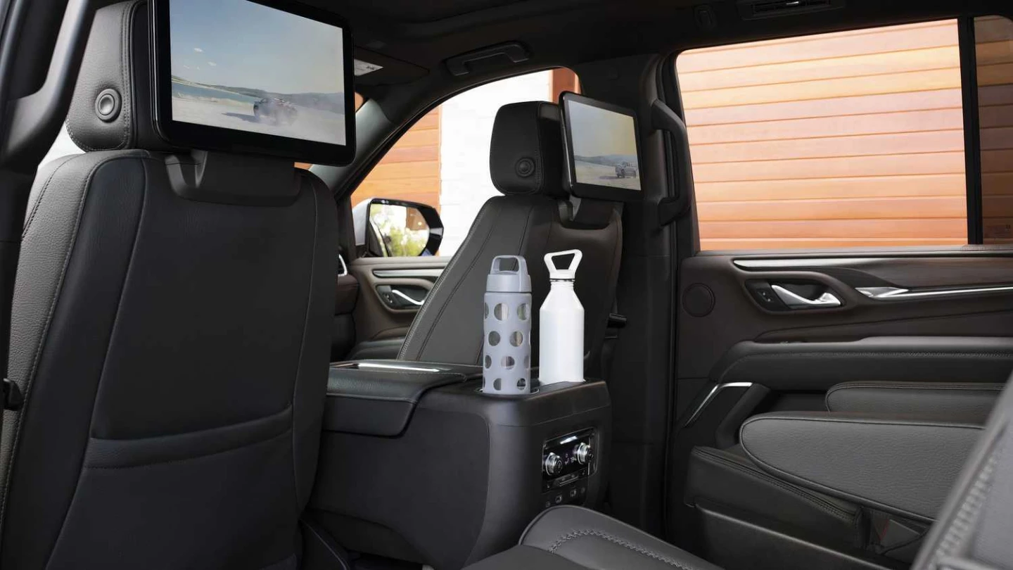 BIG SUV Rear Seat Entertainment Screens