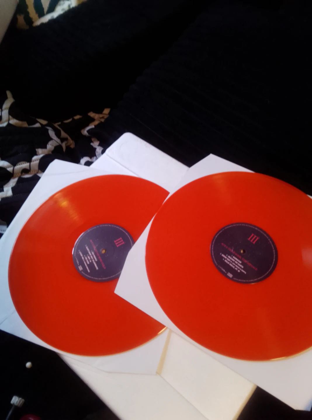 Kid Cudi Man On The Moon III: The Chosen - Orange Vinyl - photo 3