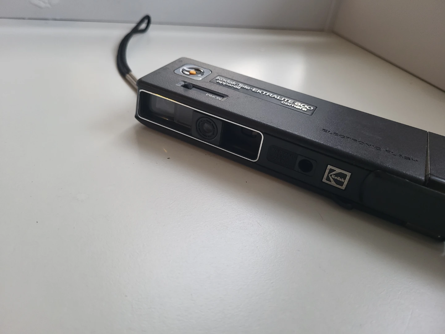 Kodak Tele-Ektralite 600 Camera - photo 5
