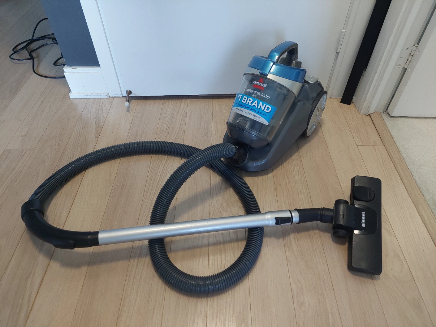 Bissell PowerForce Turbo Vacuum Cleaner