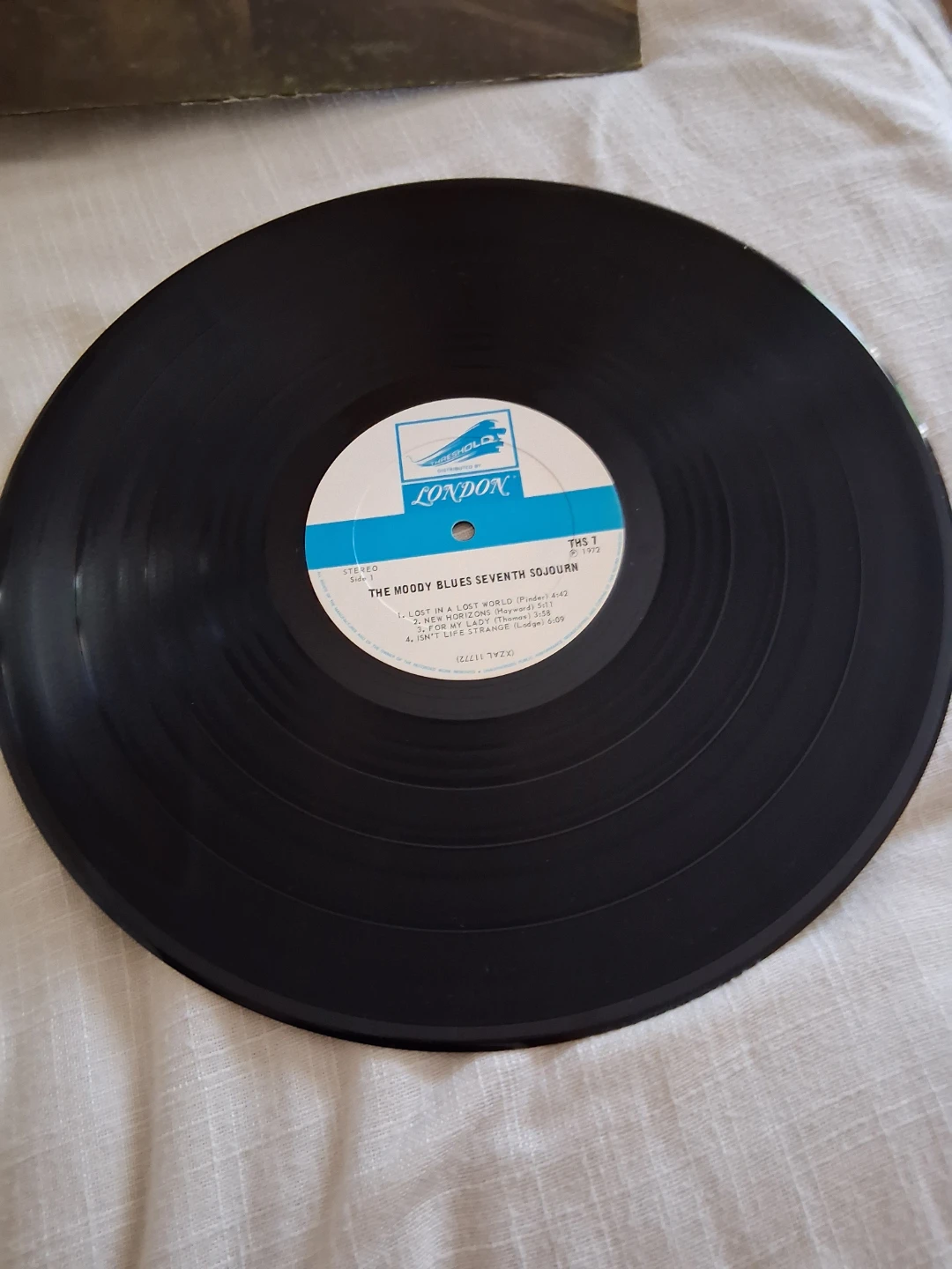 The Moody Blues Seventh Sojourn Vinyl Record - photo 3