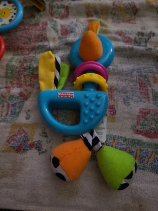Fisher price busy bluebird click clackety baby toy