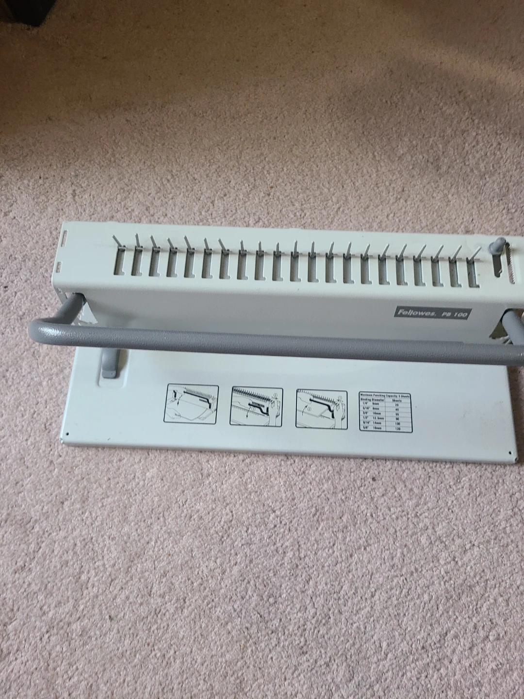 Fellowes PB 100 Comb Binding Machine