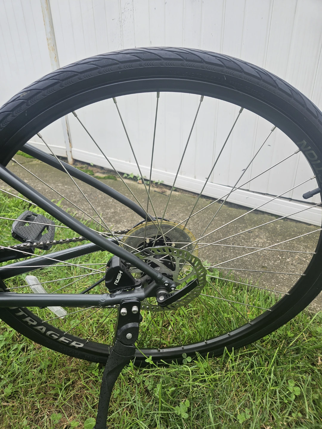 Trek FX 2 Hybrid Bike - photo 5