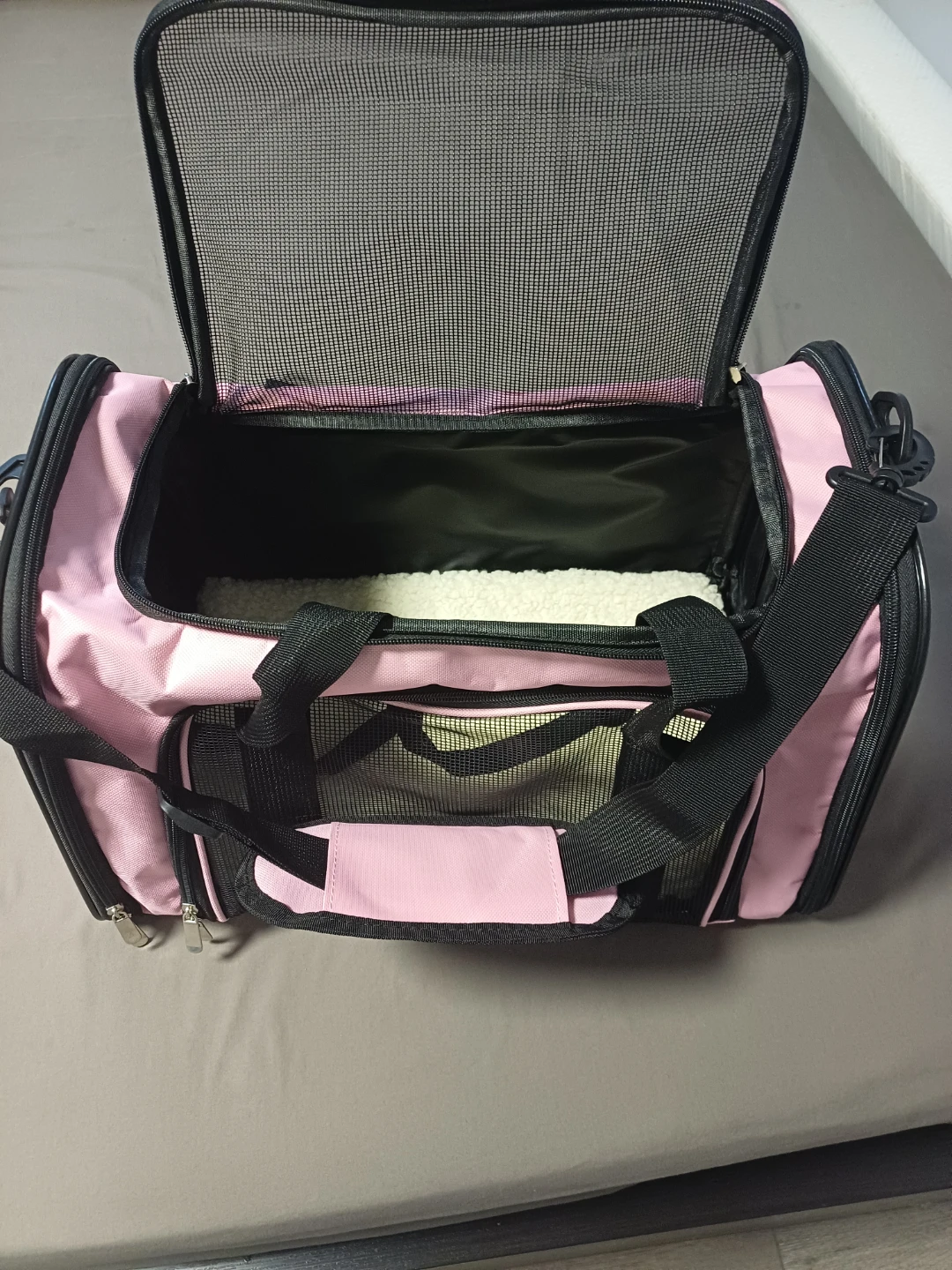 Pink Soft-Sided Pet Carrier - photo 3