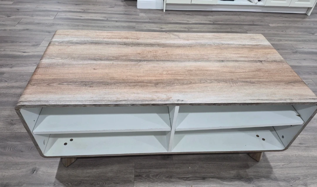 Wood Grain Coffee Table with White Shelving - photo 2