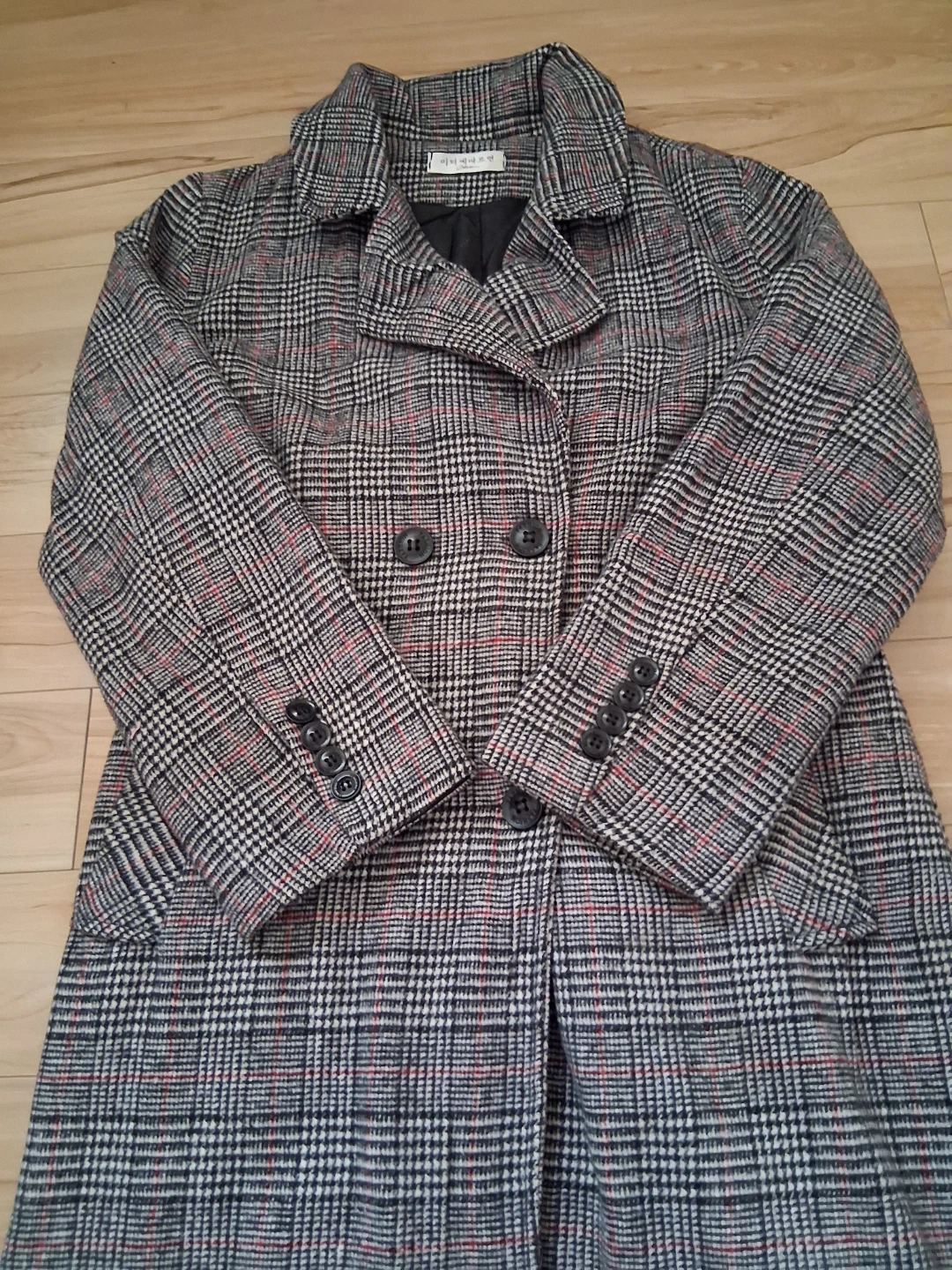 Women's Plaid Double-Breasted Coat - photo 2