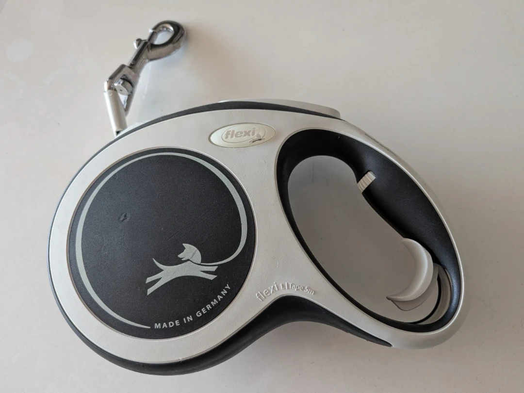 Flexi Retractable Dog Leash 🐶🐕