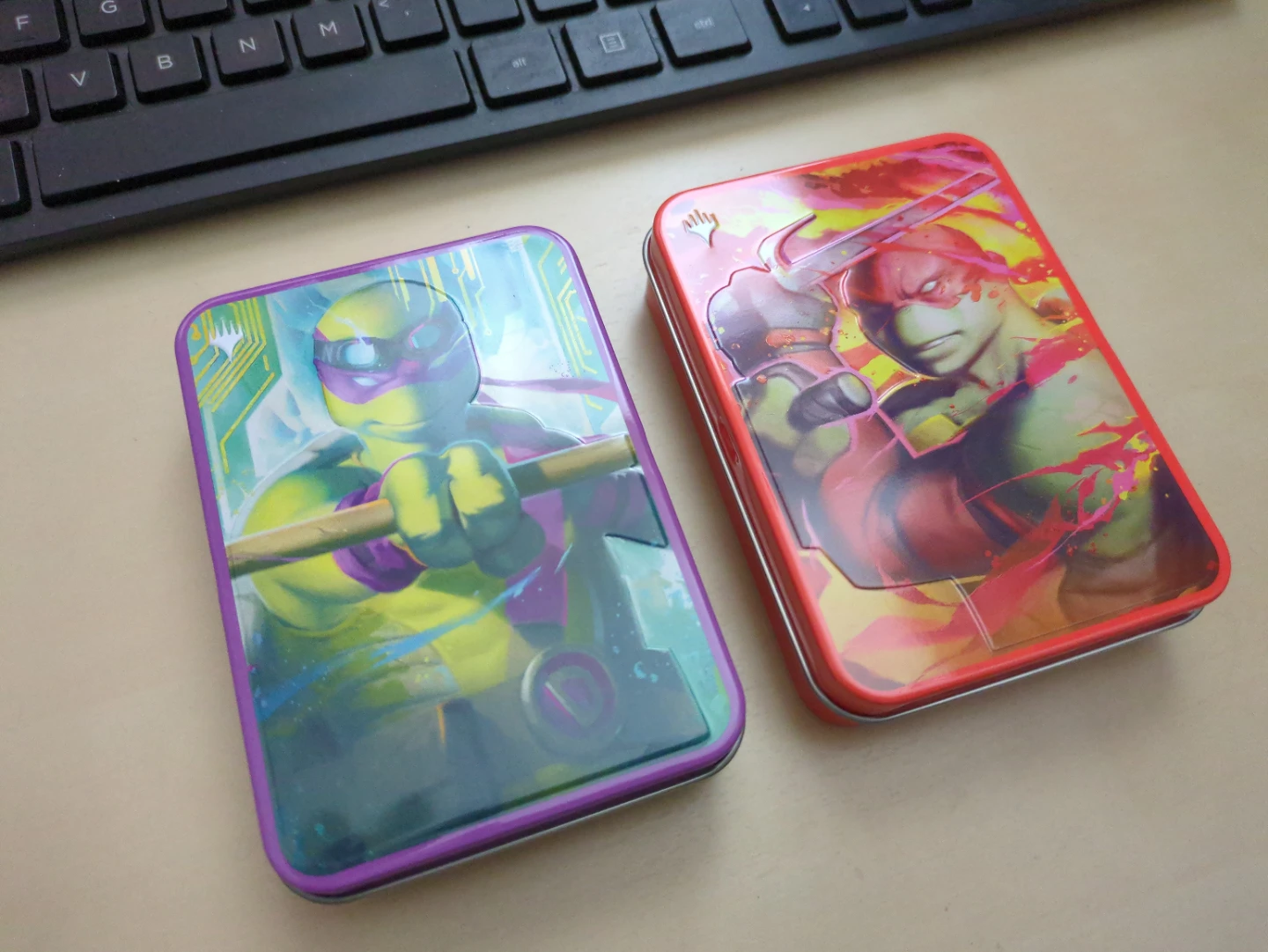 Magic the Gathering TMNT tins