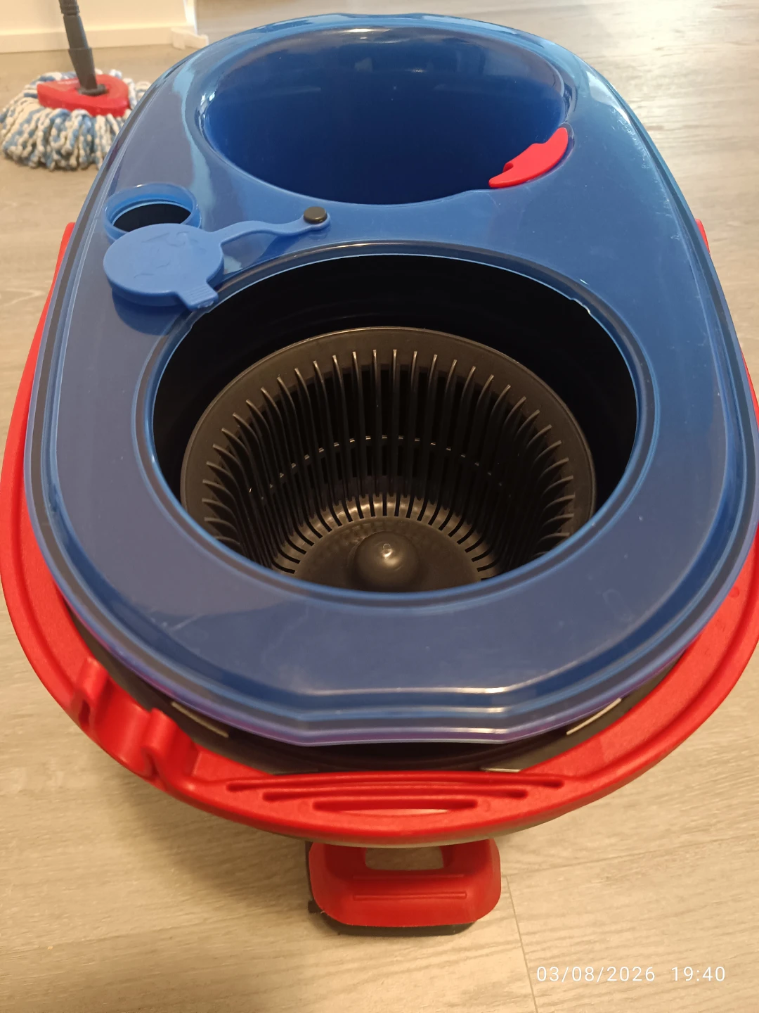 Vileda Easy Wring Spin Mop and Bucket System - photo 3