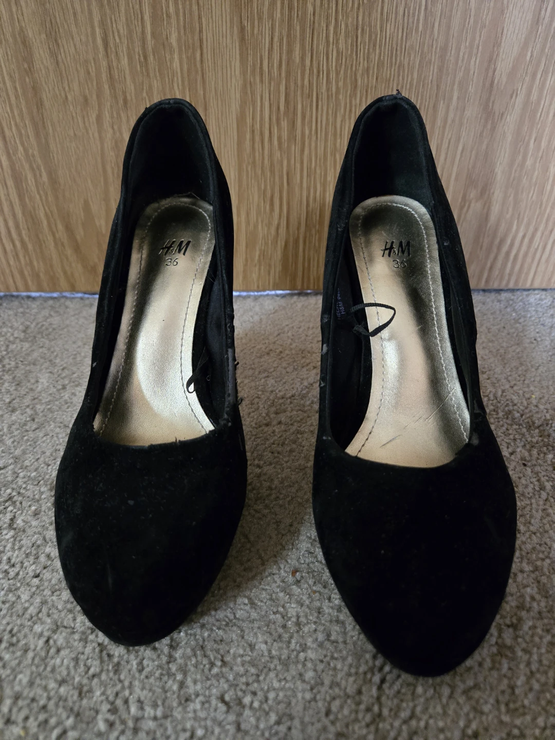 H&M Black Velvet Heels with Gold Cage Detail - photo 4
