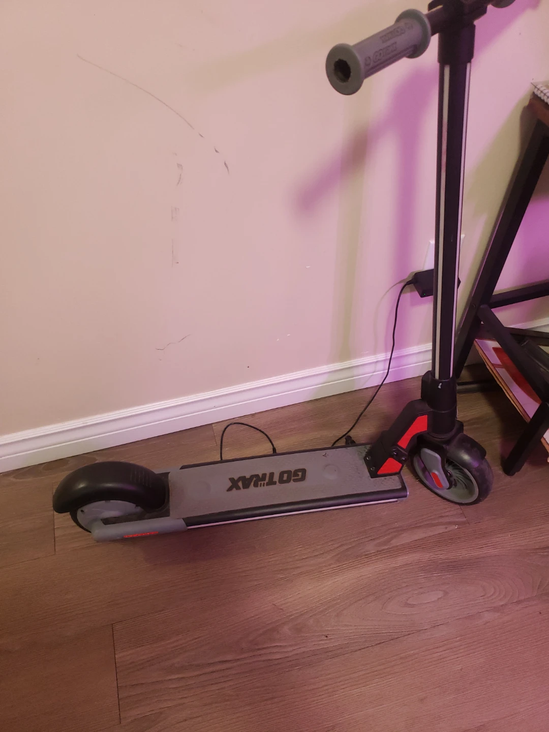 Gotta 2 scooters one charger