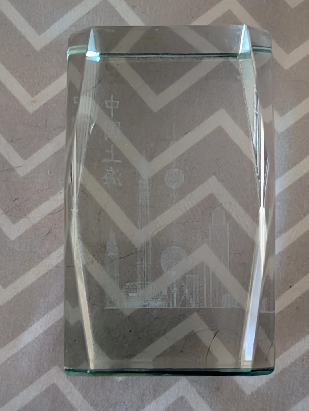 Crystal city skyline paperweight - photo 4