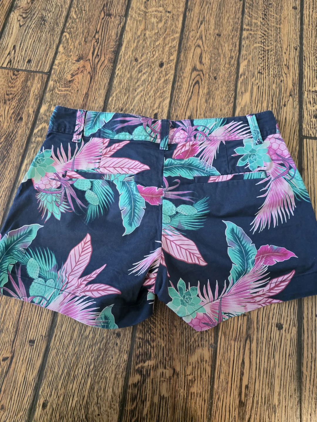 GAP City Shorts Size 2 Tropical Print - photo 3