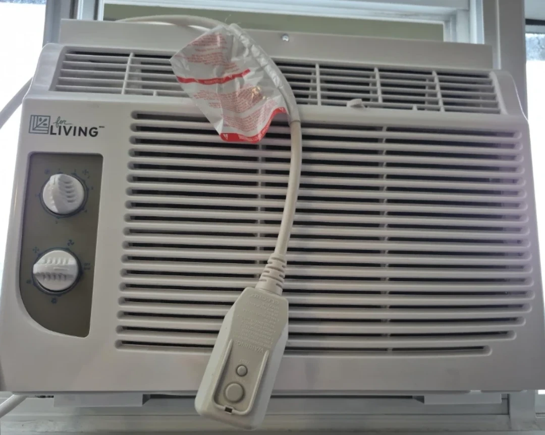 For Living Window Air Conditioner