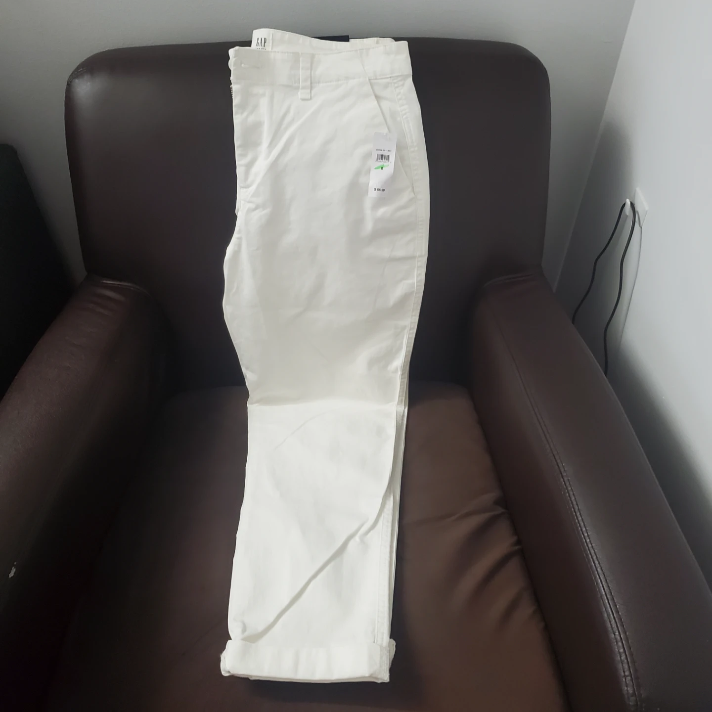 GAP Girlfriend Khaki Pants - White Size 6