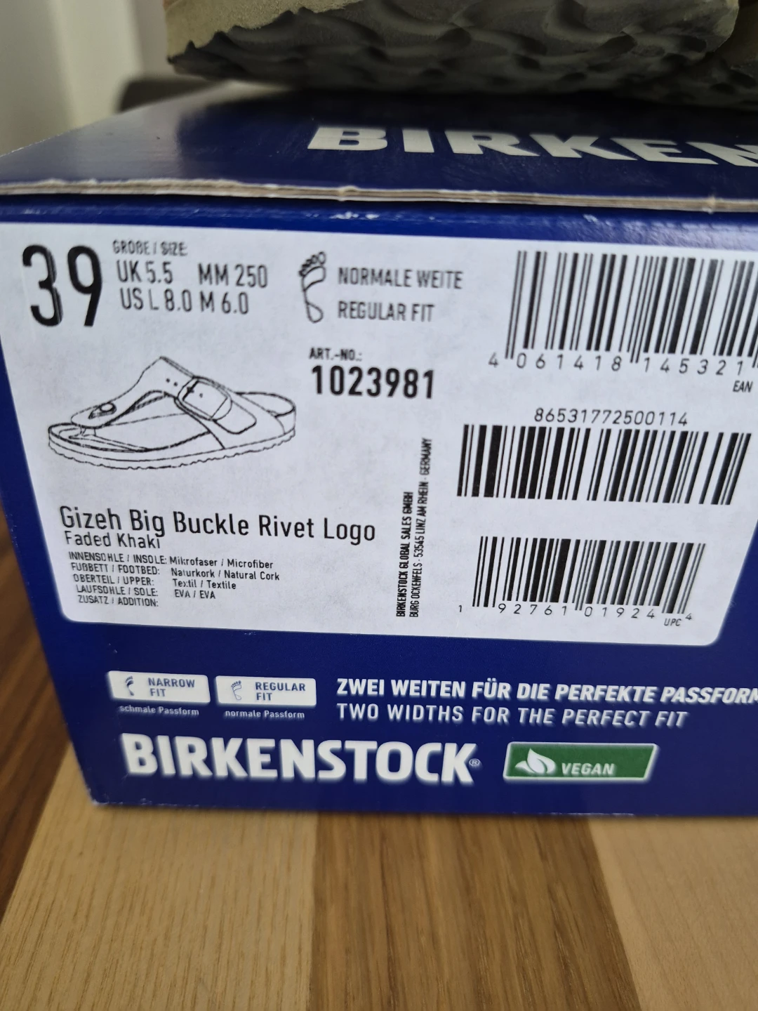 Birkenstock Vegan Sandals – Faded Khaki – Size 39 - photo 3