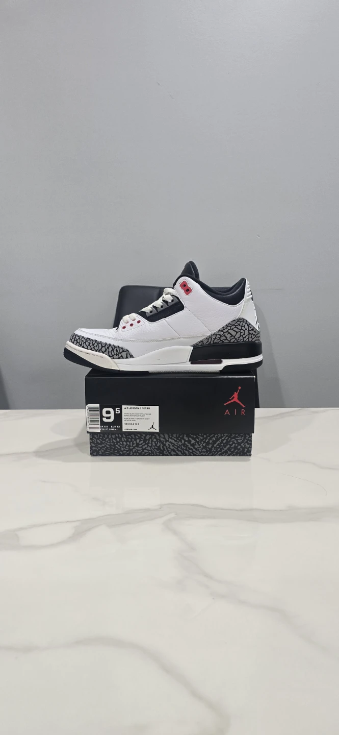 Air Jordan 3 Infrared 23 size 9.5 - photo 3
