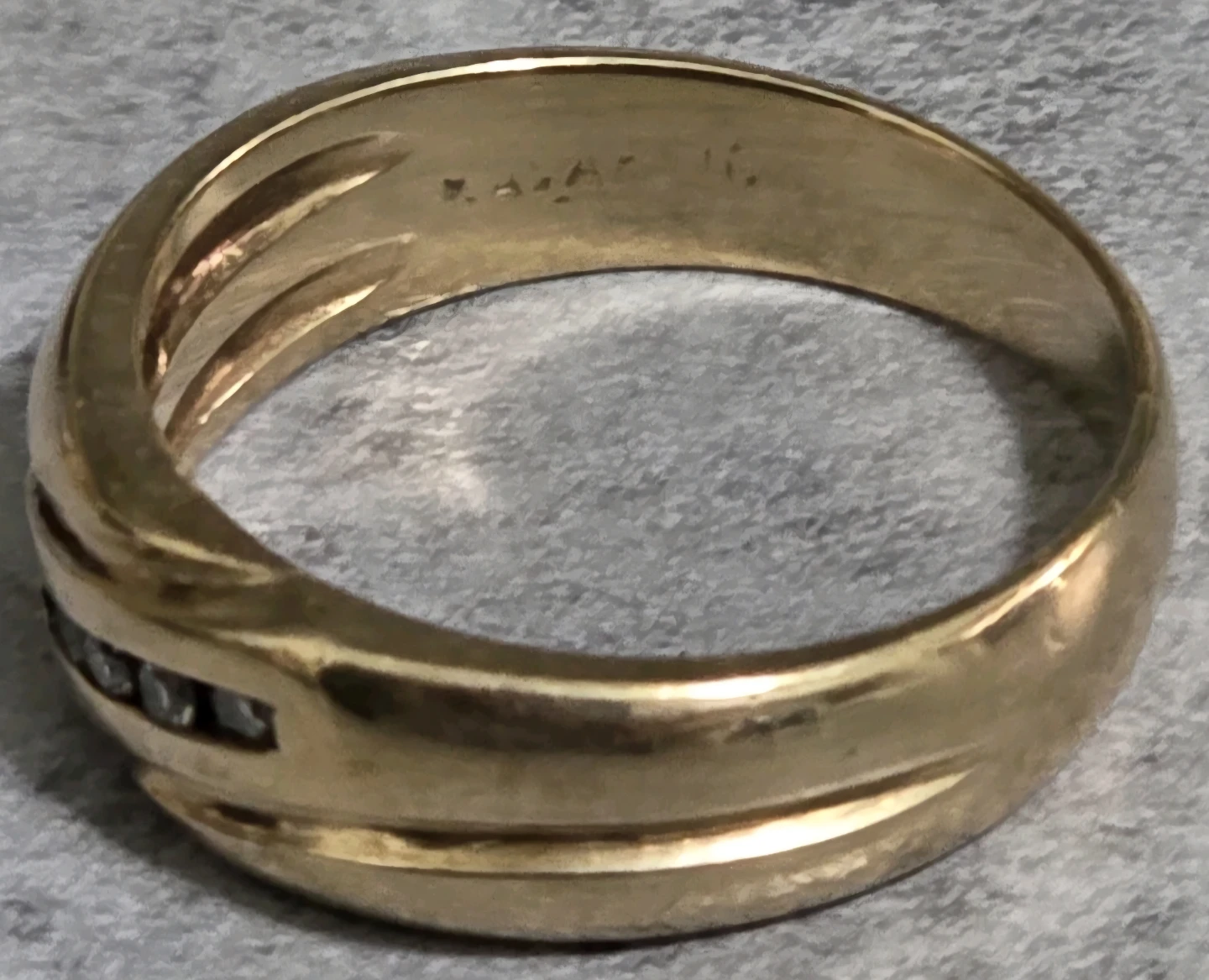 Vintage 10k Gold, 5 Diamond Mens Wedding Band Ring - photo 5