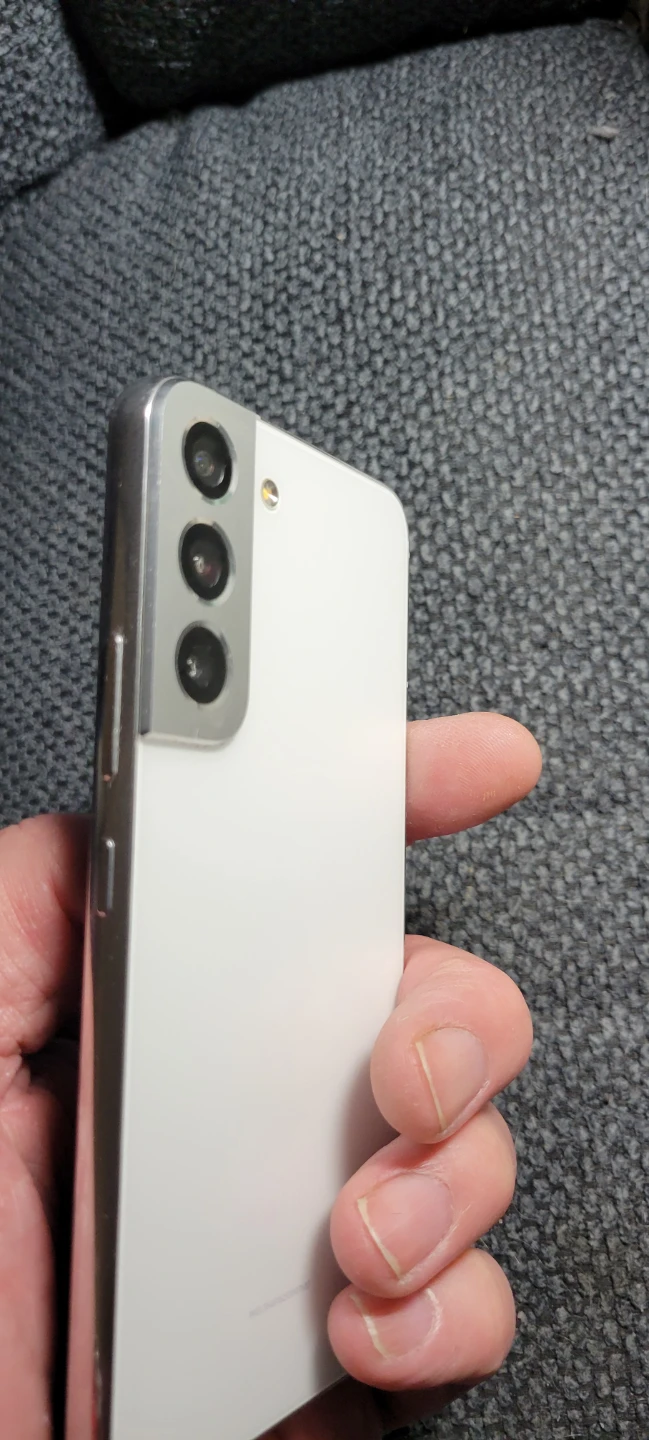 Samsung Galaxy S22 White - photo 3